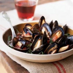 Mussels with Tomato-Wine Broth recipe