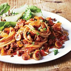 Spanish Spaghetti with Olives recipe