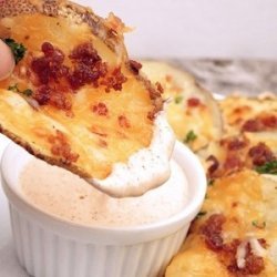 Cheesy Bacon Oven Chips & Chipotle Ranch Sauce recipe