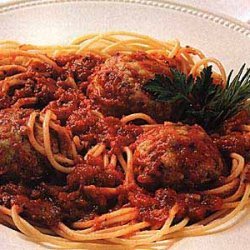 Spaghetti with Turkey-Pesto Meatballs recipe