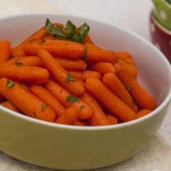 Maple-Glazed Carrots recipe
