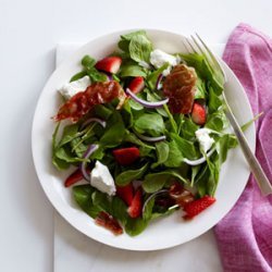 Strawberry-and-Arugula Salad with Crispy Prosciutto recipe