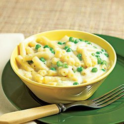Low-Fat Mac and Cheese with Peas recipe