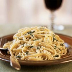 Linguine and Spinach with Gorgonzola Sauce recipe