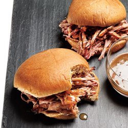 Pulled Pork Sandwiches with Mustard Sauce recipe