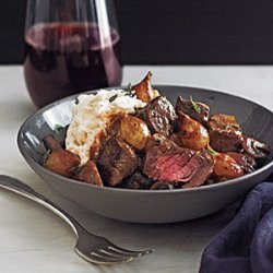 30-Minute Filet Bourguignonne with Mashed Potatoes recipe