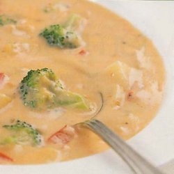 Broccoli, Red Pepper, and Cheddar Chowder recipe