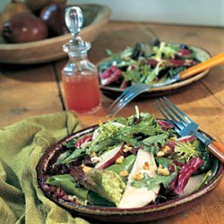 Field Salad with Pears and Blue Cheese recipe