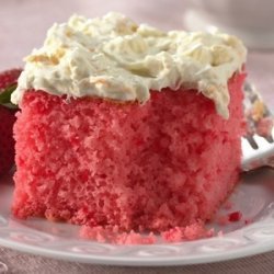 Strawberry Cake (Betty Crocker) recipe