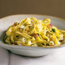 Fettuccine with Clam Sauce and Potatoes recipe