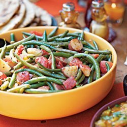 Green Beans and Potatoes in Chunky Tomato Sauce recipe