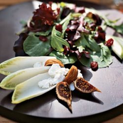Mesclun Greens with Dried Figs and Goat Cheese recipe