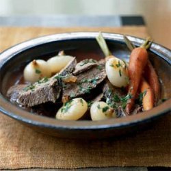 Vinegar-Braised Beef with Thyme, Carrots, and Onions recipe