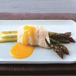 Sole-Wrapped Asparagus with Tangerine Beurre Blanc recipe