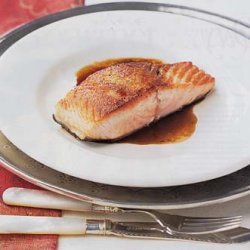 Seared Salmon with Balsamic Glaze recipe