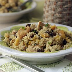 Chicken-Mint Couscous with Raisins and Apricots recipe