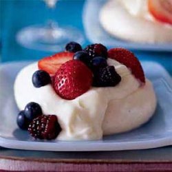 Fresh Berry Pavlovas recipe