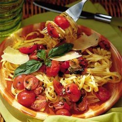 Fresh Tomato Sauce with Linguine recipe