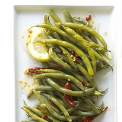 Spicy, Crunchy Pickled Green Beans with Lemon recipe