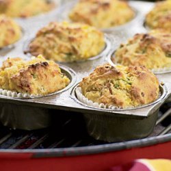 Grill-Roasted Bacon-and-Scallion Corn Muffins recipe