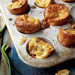 Caramelized Onion and Swiss Popovers recipe