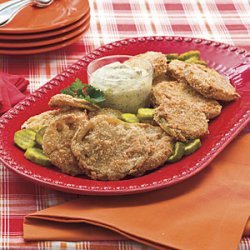Fried Green Tomatoes With Bread-and-Butter Pickle Remoulade recipe