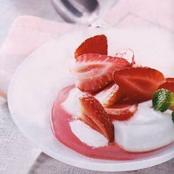 Sweet Yogurt Cheese with Minted Strawberries recipe