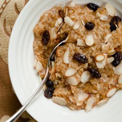 Rice with Almonds and Raisins recipe