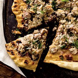 Garlicky Clam Grilled Pizza recipe