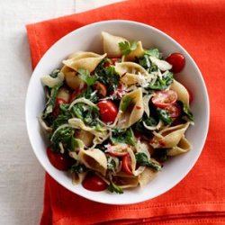 Spinach-Tomato Pasta Shells recipe