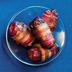 Dates with Bacon recipe