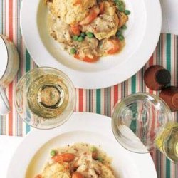 Slow-Cooker Creamy Chicken With Biscuits recipe