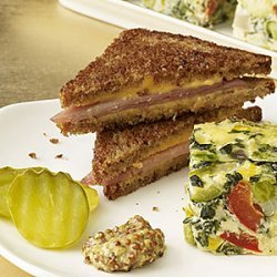 Mini Grilled Ham-and-Cheese Sandwiches recipe