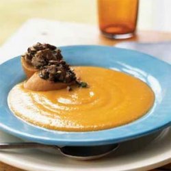 Yellow Pepper Soup with Wild Mushroom Croutons recipe