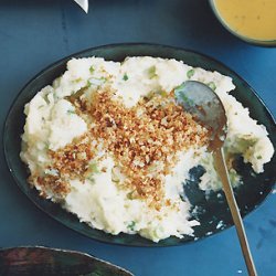 Mashed Turnips and Potatoes with Horseradish Bread Crumbs recipe