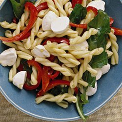 Pasta with Peppers and Mozzarella recipe