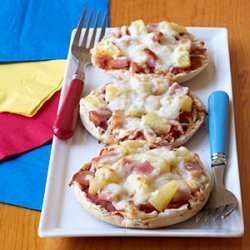 Canadian Bacon and Pineapple Mini Pizzas recipe