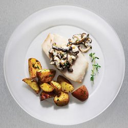 Pan-roasted Sablefish with Mushrooms and Sour Cream recipe