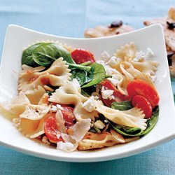 Farfalle with Tomatoes, Onions, and Spinach recipe