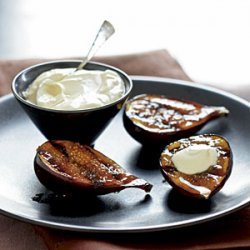 Caramelized Fresh Figs with Sweet Cream recipe