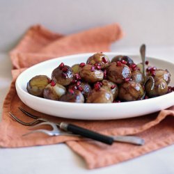 Balsamic-Braised Cipolline Onions with Pomegranate recipe