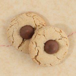 Lauren's Peanut Butter Kiss Cookies recipe