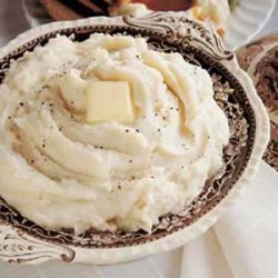 Fluffy Creamed Potatoes recipe