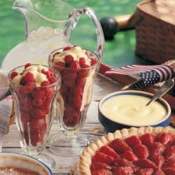Raspberries with Sour Cream Custard recipe