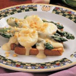 Creamy Asparagus on Toast recipe