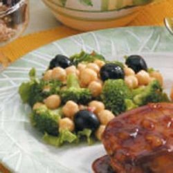 Broccoli Garbanzo Salad recipe