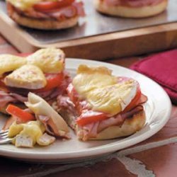 Ham 'n' Brie Sandwiches recipe