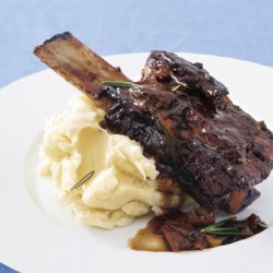 Zinfandel-Braised Beef Short Ribs with Rosemary-Parsnip Mashed Potatoes recipe
