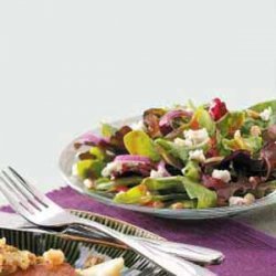 Tossed Salad with Pine Nuts recipe