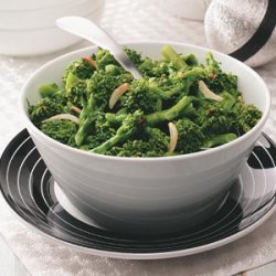 Spicy Garlic Broccoli Rabe recipe